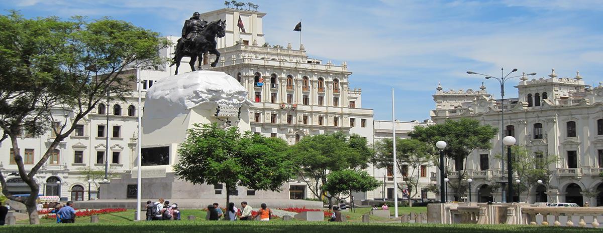 Plaza San Martin en Lima